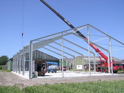 Plaatsen van staalconstructie