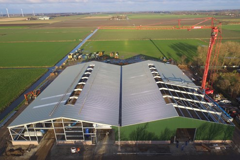 nieuwbouw bedrijfsruimte voor loonbedrijf in Burgerbrug